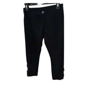 Size small cropped leggings